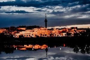 de vervallen en al lang bestaand volk huizen Aan hoog tempo in kashgar, xinjiang foto