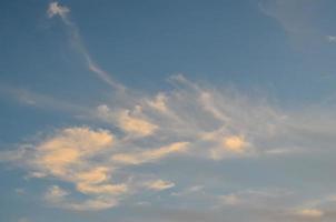 wolken over- de lucht foto