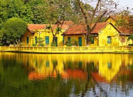 presidentieel paleis complex in Hanoi, Vietnam foto