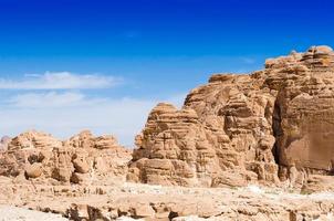 rotsachtige woestijnbergen foto
