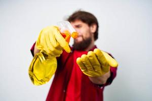 mannetje professioneel wasmiddel schoonmaak onderhoud licht achtergrond foto