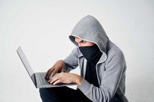 hacker stealth techniek diefstal veiligheid hooligan geïsoleerd achtergrond foto