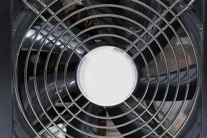 close-up van een ventilator van een voedingseenheid foto