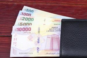 centraal Afrikaanse staten geld in de zwart portemonnee foto