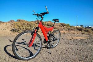 rood berg fiets foto