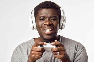 Afrikaanse Mens joysticks spellen vermaak levensstijl foto