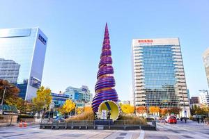 seoel, zuiden Korea - nov 14, 2017-schaal pagode monument in de buurt cheonggyecheon kanaal. de beroemd mijlpaal van Seoel stad. foto