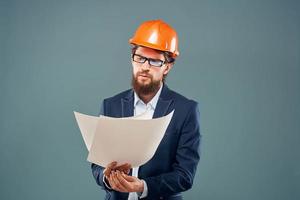 emotioneel Mens in oranje kleur tekeningen instructie handleiding bouw werk foto