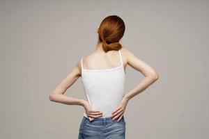 vrouw chiropractie reuma Gezondheid problemen geïsoleerd achtergrond foto