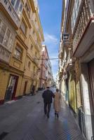 cadiz een haven stad in Andalusië in zuidwesten Spanje en verschillend stad keer bekeken foto