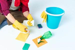 huishouden benodigdheden levensstijl kamer interieur professioneel schoonmaak foto