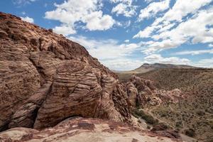 rood rots formaties in de mojave woestijn in las vegas, Nevada foto