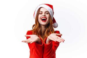 vrouw in Kerstmis kostuum mode poseren vakantie foto