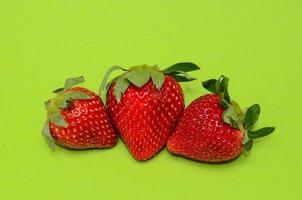 rood aardbeienfruit foto