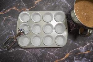 bakplaat voor het maken van muffins foto