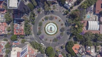 de cibeles fontein in Mexico stad is een exact replica van de cibeles fontein dat is gelegen in de plein de cibeles in Madrid, Spanje foto