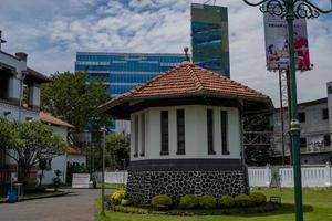 pomp huis Aan de oud herenhuis semarang centraal Java. de foto is geschikt naar gebruik voor reizen bestemming, vakantie poster en reizen inhoud media.