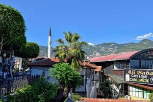 interessant origineel Turks straten en huizen in de stad van Alanya foto