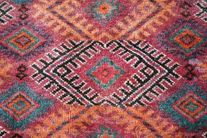 traditioneel Turks tapijt in slijmbeurs museum van Turks en Islamitisch kunst in turkiye foto