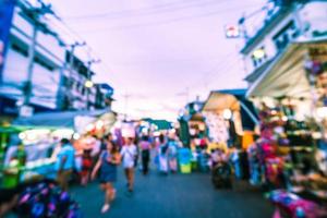 abstract intreepupil avondmarkt straat in hua hin foto