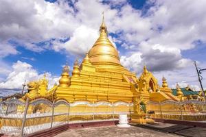 kuthodaw pagode, mandala, Myanmar foto