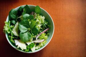 vers salade met groen olijven, feta kaas en kers tomaten in een schaal. gezond salade. generatief ai foto