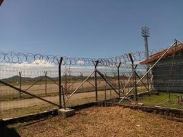 de omgeving voorwaarden Bij de tijd van de uiterlijk van de natuurlijk fenomeen van de hybride zonne- verduistering foto