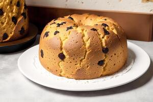 Kerstmis taart met rozijnen en gepoederd suiker. panettone taart met rozijnen en suikerglazuur suiker. generatief ai foto