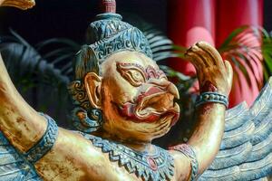 Aziatisch traditioneel beeldhouwwerk foto
