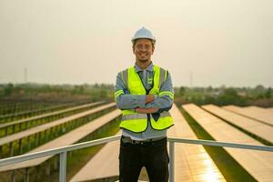 zonne- panelen installatie concept foto