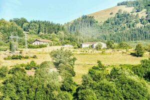 schilderachtig uitzicht op de bergen foto