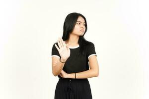 hou op of afwijzing gebaar van mooi Aziatisch vrouw geïsoleerd Aan wit achtergrond foto