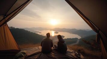 Mens en jeugdig vrouw paar waarderen in ze tent Bij ze camping punt met ochtend- eerste licht zien. creatief hulpbron, ai gegenereerd foto