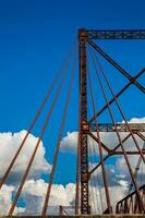 verlaten brug tussen roldanillo en zarzal Bij de regio van valle del cauca in Colombia foto