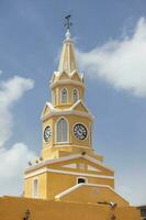 historisch openbaar klok toren gebouwd in 1601 in Cartagena de india's foto