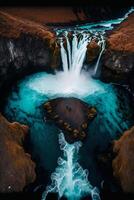 persoon staand Aan een rots in voorkant van een waterval. generatief ai. foto