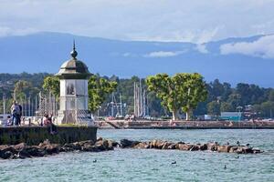 vuurtoren Bij de pier van eaux-vives in Genève foto