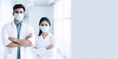 portret van jong mannetje en vrouw dokter vervelend maskers terwijl staand in de ziekenhuis hal, generatief ai. foto