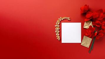 wit en gouden blanco kaart mockup vlak leggen met mooi bloesem, sieraden Aan rood achtergrond. generatief ai. foto
