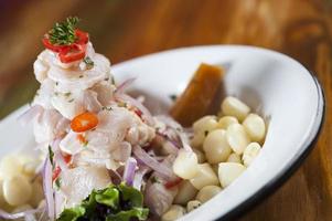 ceviche gerecht symbool van de Peruaanse gastronomie foto