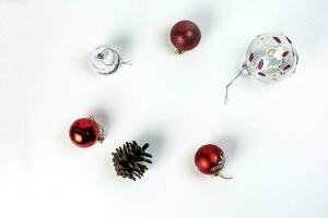 Kerstmis ornament decoratie groeten wit achtergrond foto