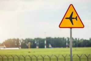 luchthaven zone verkeer teken foto