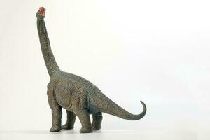 brachiosaurus dinosaurus speelgoed- beeldje Aan wit achtergrond foto