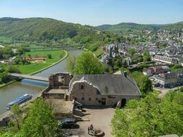 de klein stad van saarburg Bij de saar rivier- in Duitsland foto