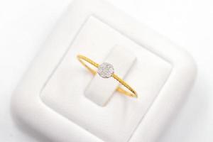 diamanten ring 9k goud foto