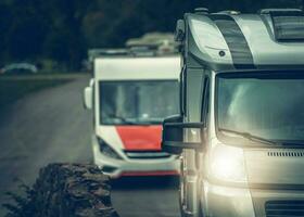 camper bestelwagens rv reizen foto