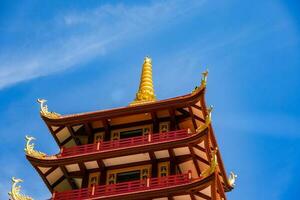 mooi architectuur van knuppel nee pagode in bao plaats stad foto