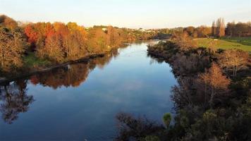 rivier in hamilton, nieuw-zeeland foto