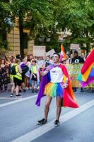 granada, Spanje. juni 26, 2023. verscheidenheid van mensen Bij lgbtq trots demonstratie foto