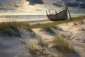 een fotograaf van een uitgestorven strand met een oud gebroken hek rennen langs de duinen in de voorgrond en clusters van zee haver. ai generatief foto